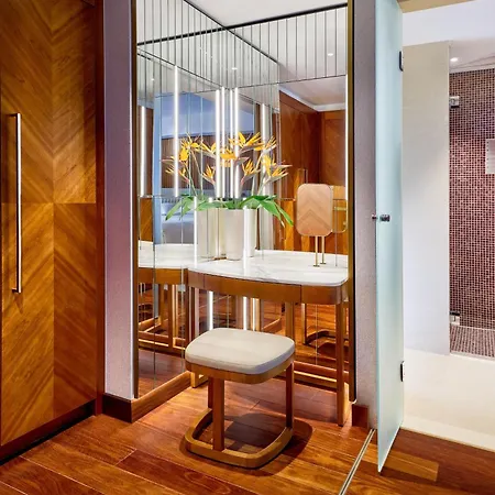 Отель Jw Marriott Frankfurt Франкфурт-на-Майне