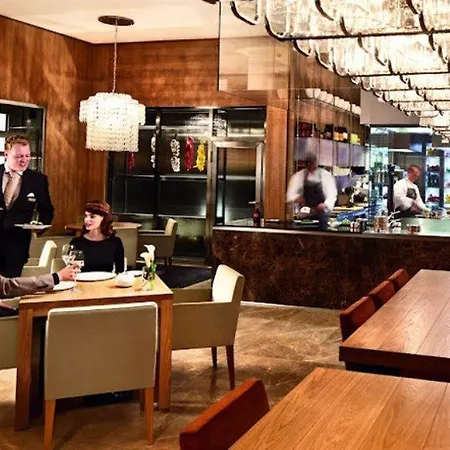Отель Jw Marriott Frankfurt 5*