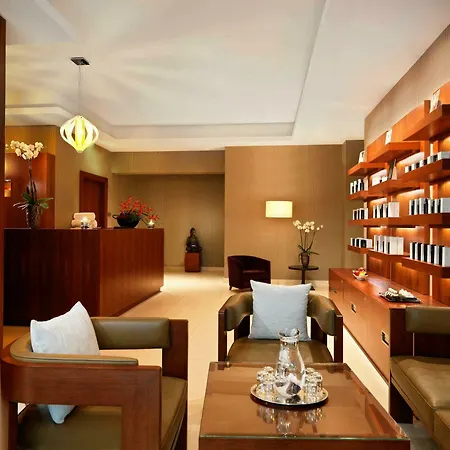 מלון Jw Marriott Frankfurt 5*