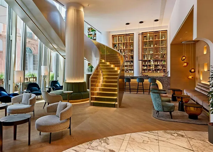 Hotell Jw Marriott Frankfurt 5*