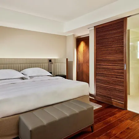 Otel Jw Marriott Frankfurt 5*